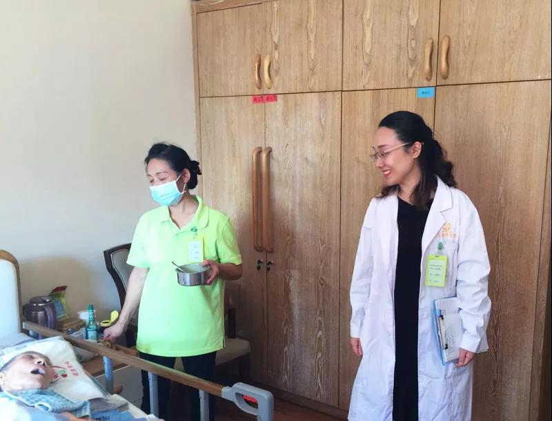 选择高档养老院，要从哪些方面来考虑？